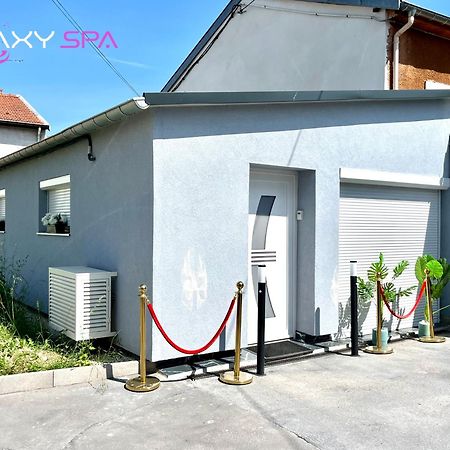 Galaxy Spa - Suite Jupiter Jacuzzi Privatif Champigneulles Eksteriør bilde