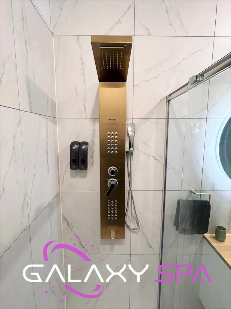 Galaxy Spa - Suite Jupiter Jacuzzi Privatif Champigneulles Eksteriør bilde