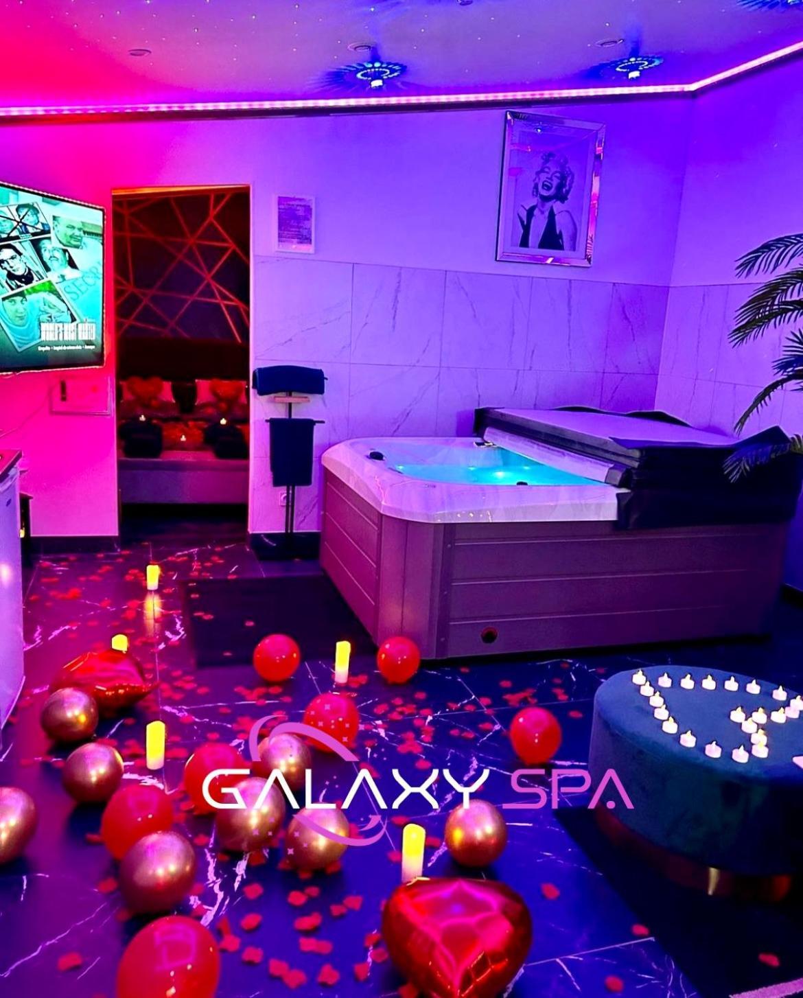 Galaxy Spa - Suite Jupiter Jacuzzi Privatif Champigneulles Eksteriør bilde